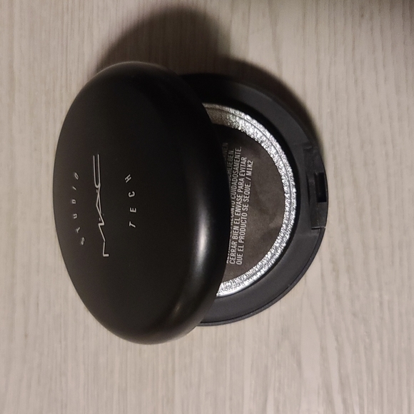 MAC STUDIO TECH NC35 - Picture 6 of 7